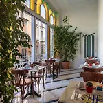 بيت ضيافة Palazzo Starace 4*