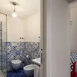 Palazzo Starace בית הארחה 4*