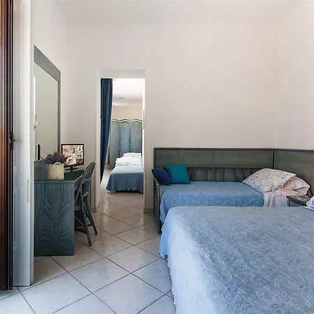 Palazzo Starace ゲストハウス 4*