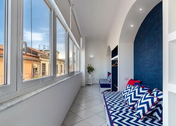 Palazzo Starace Guest house